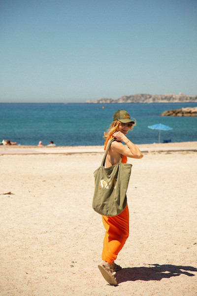 Marguerite à la plage - Robe Bandol Mandarine