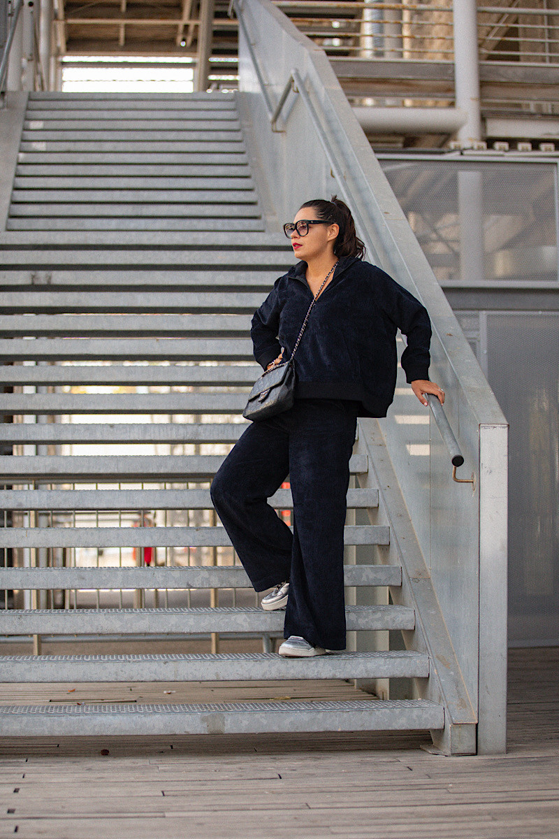 Maevy Mouvement Libre - Pantalon Vintage Black Velours