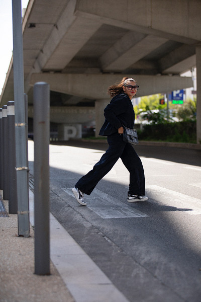Maevy Mouvement Libre - Pantalon Vintage Black Velours