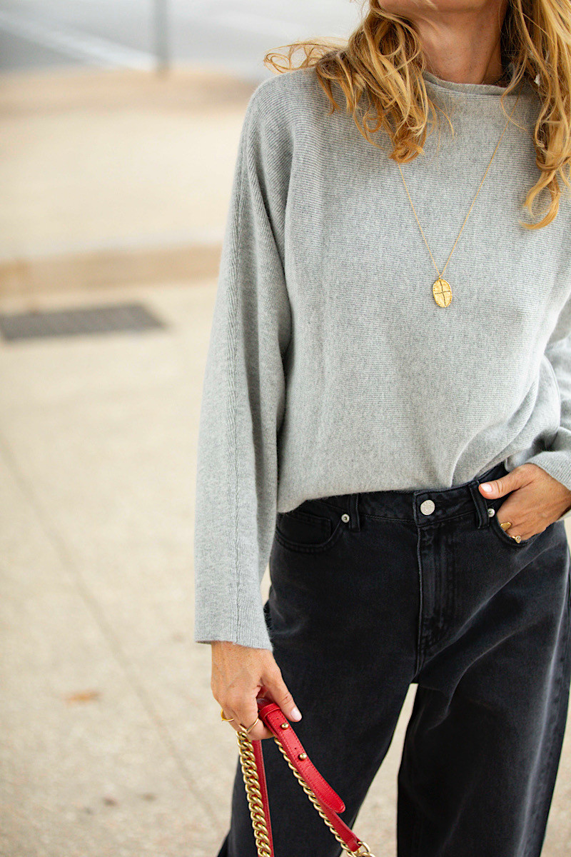 Karma Koma - Pull Beauty Light Grey