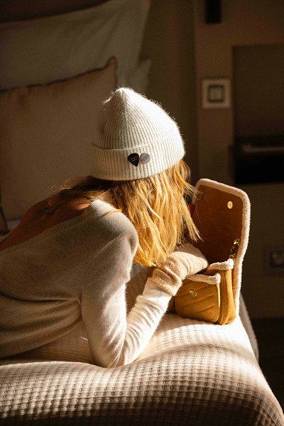 Newtone - Bonnet Hayer Bleed Ecru