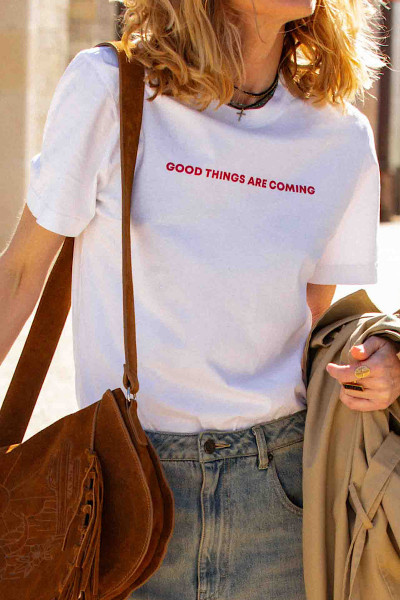 Madone - T-shirt Good Things Are Coming