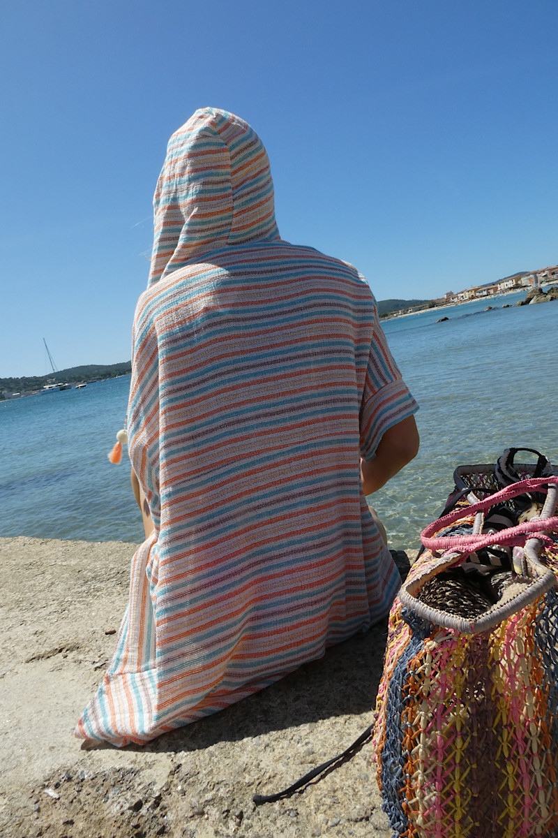 Madone - Poncho Beach Orange