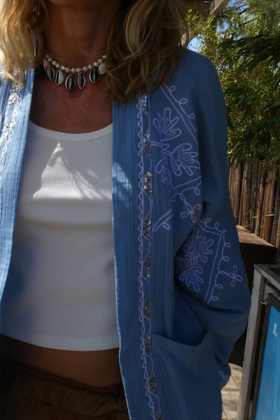Madone - Kimono Brodé Bleu