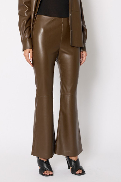 BERENICE - Pantalon Flare Simili Cuir Moka