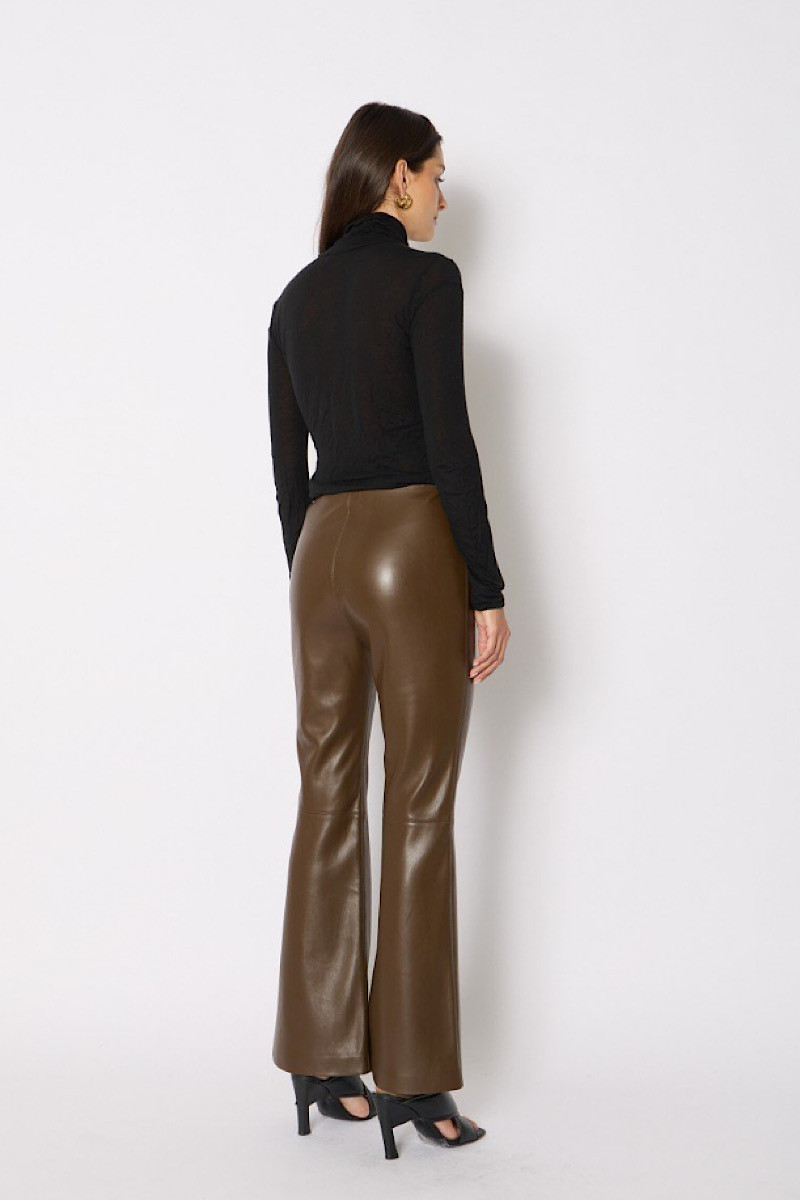 BERENICE - Pantalon Flare Simili Cuir Moka