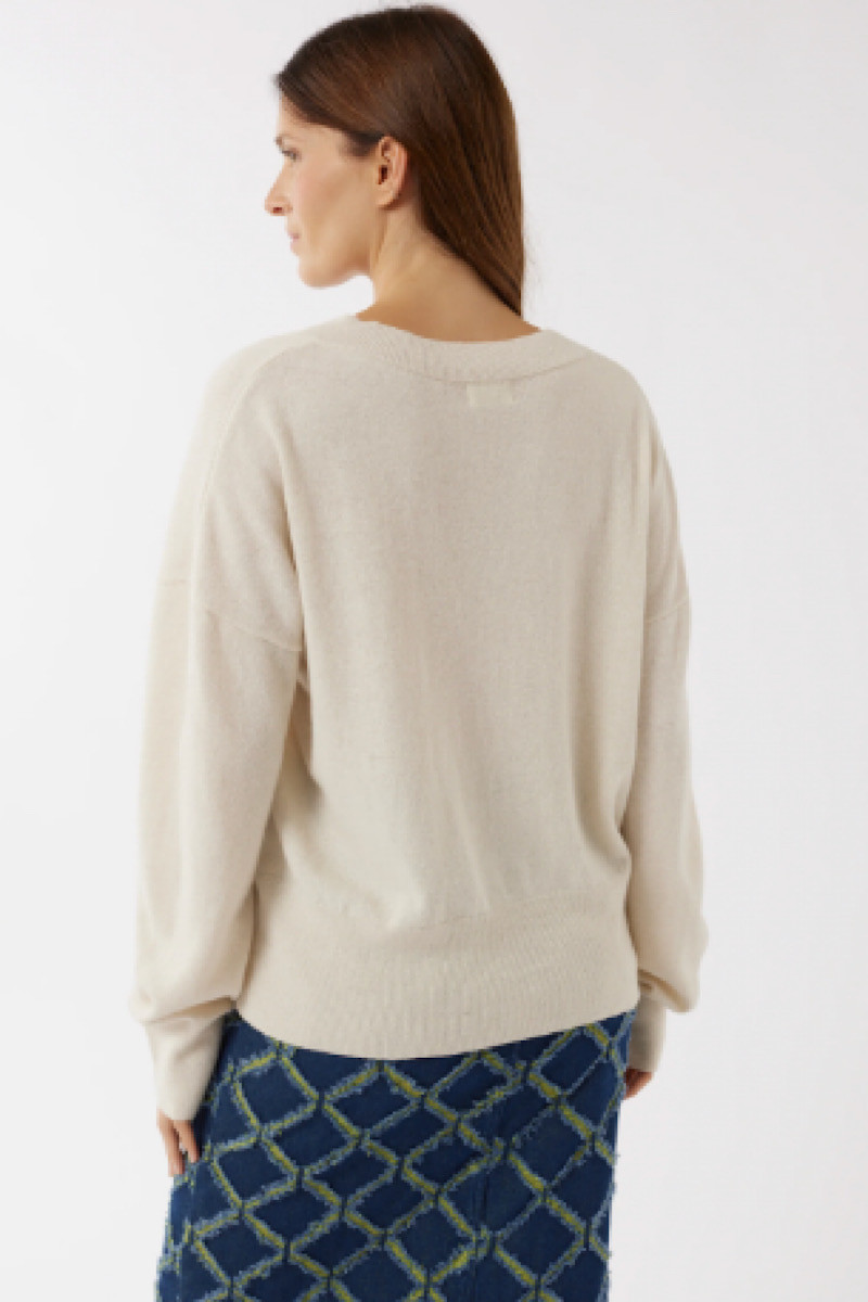 Maevy Mouvement Libre - Pull Loup Col V Off White