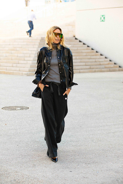 Newtone - Sweatpants Lester Bleed Night