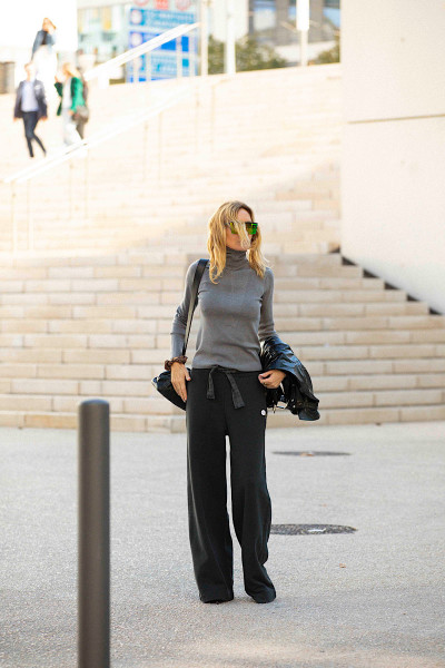 Newtone - Sweatpants Lester Bleed Night