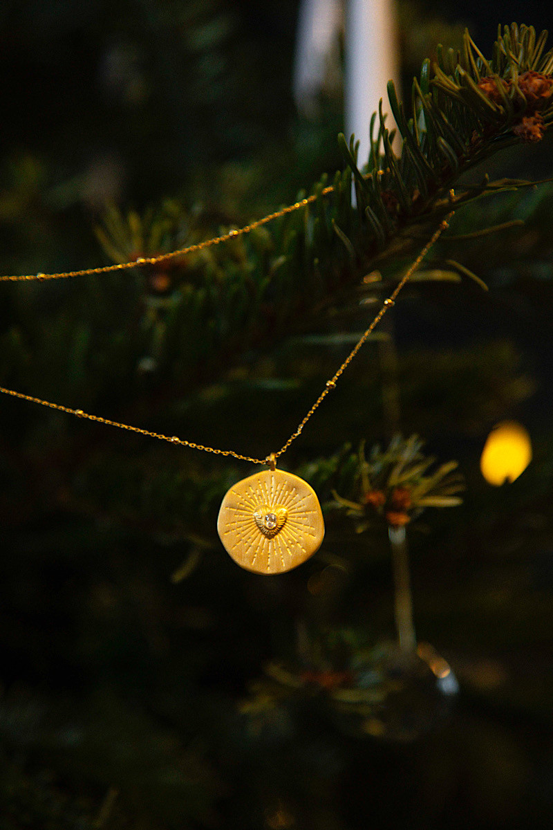 LOUISE HENDRICKS - Collier In Love