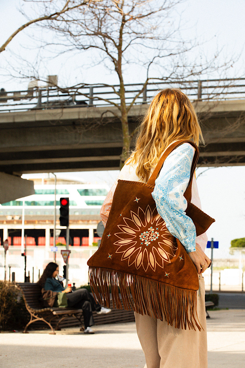 Arizona Love - Sac Alvin