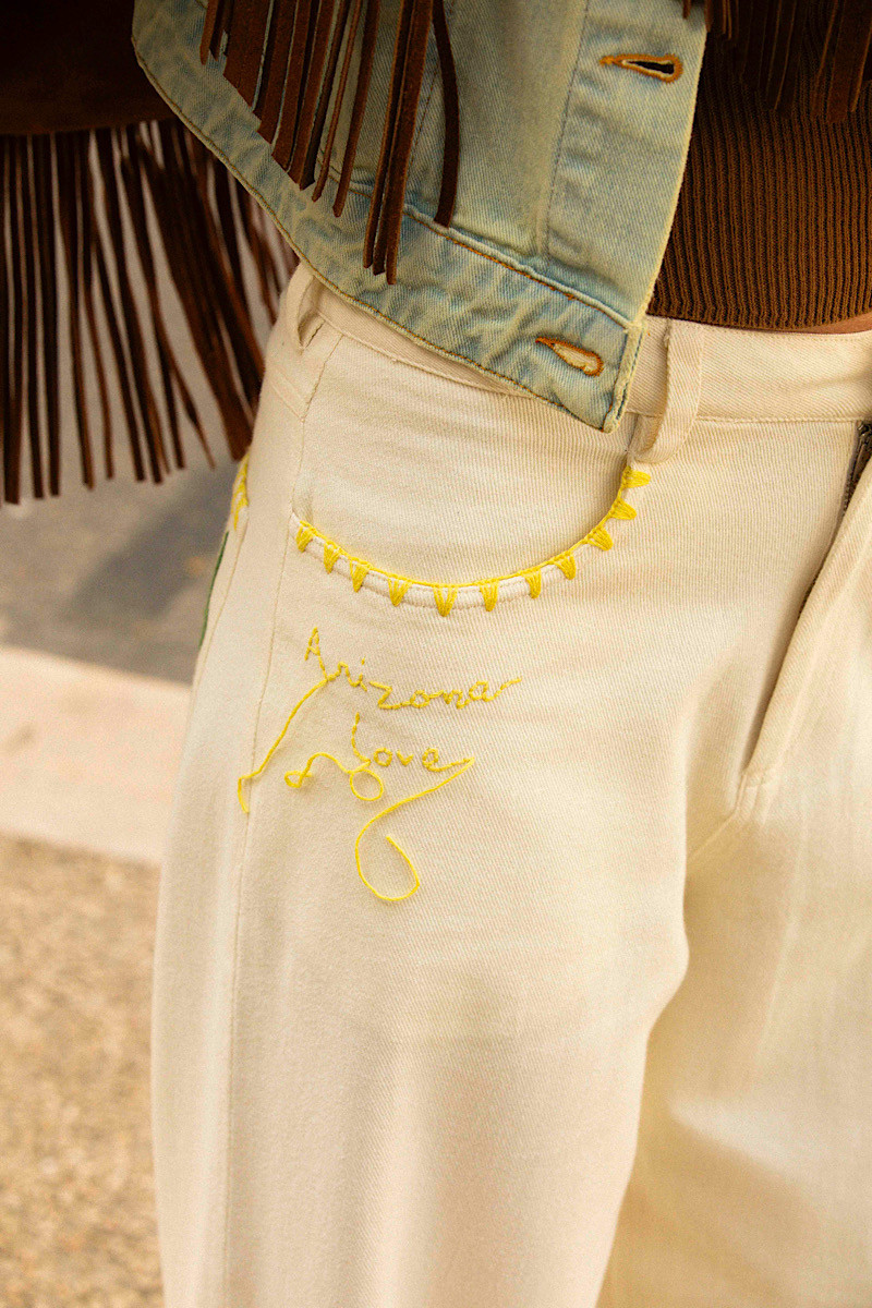 Arizona Love - Jean Alex