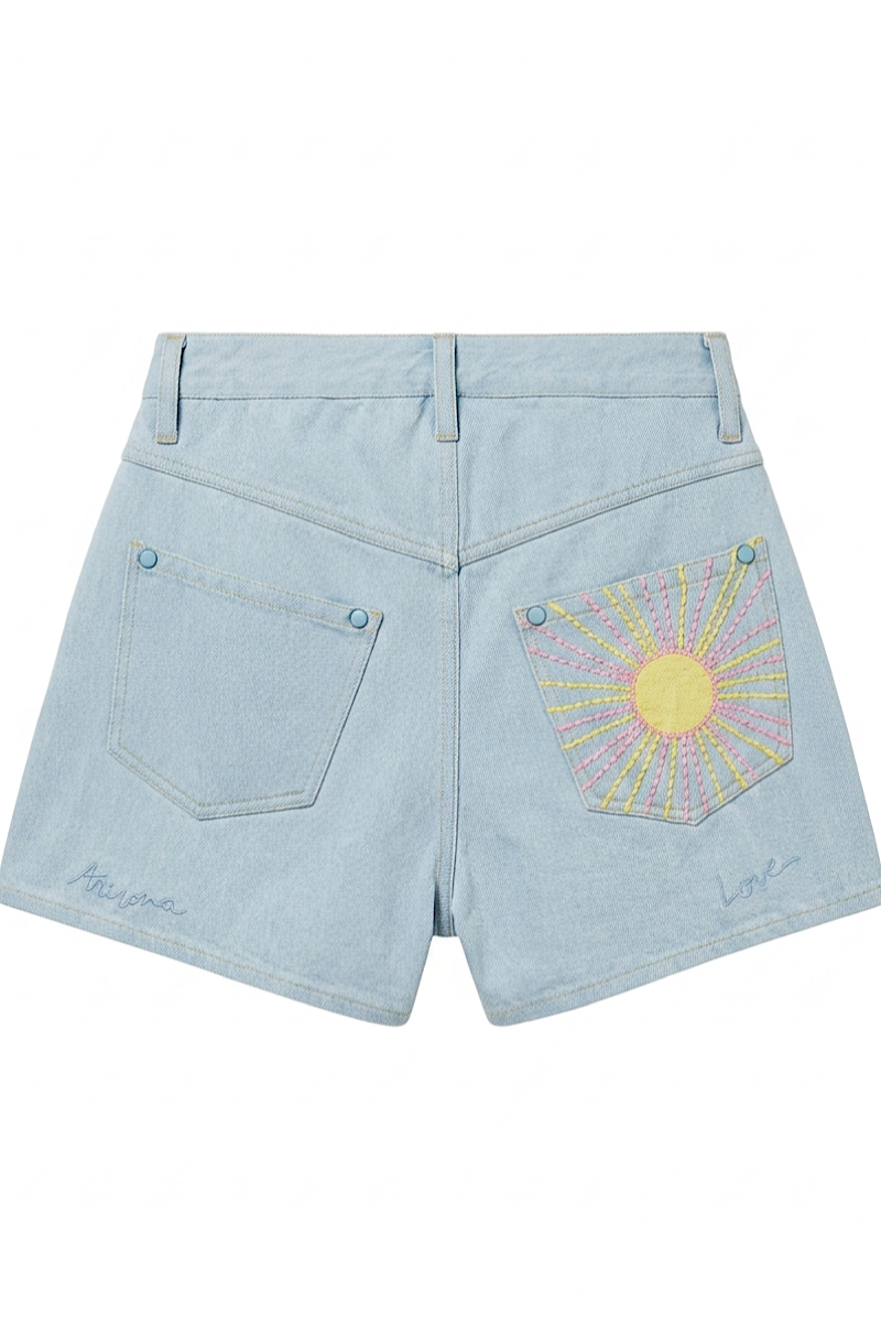 Arizona Love - Short August